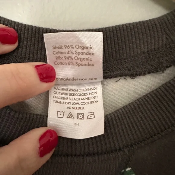 Christmas Holiday Boys Size 10 Sweatshirt with festive polar bears - Picture 6 of 8